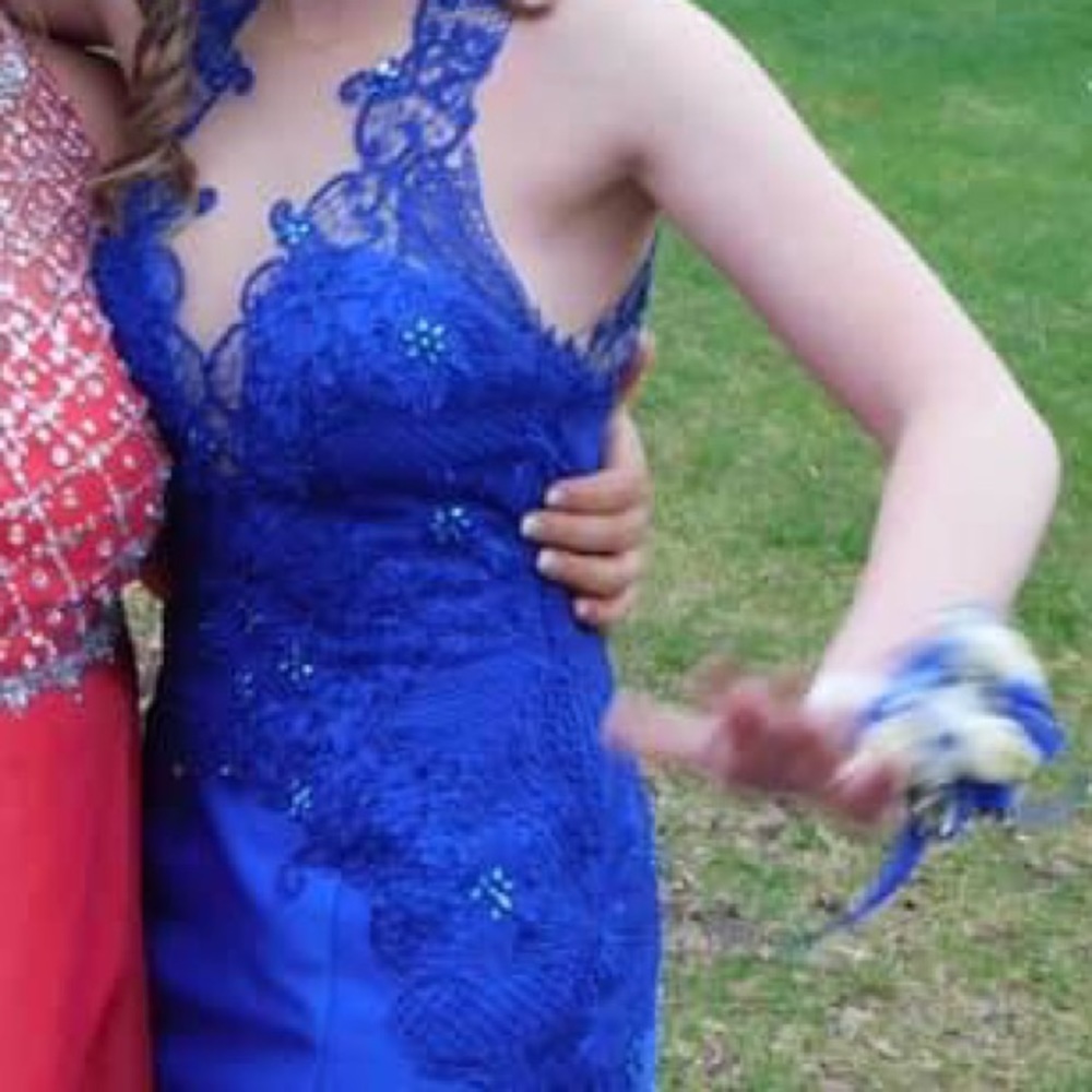 PROM DRESS - Picture 3 of 3